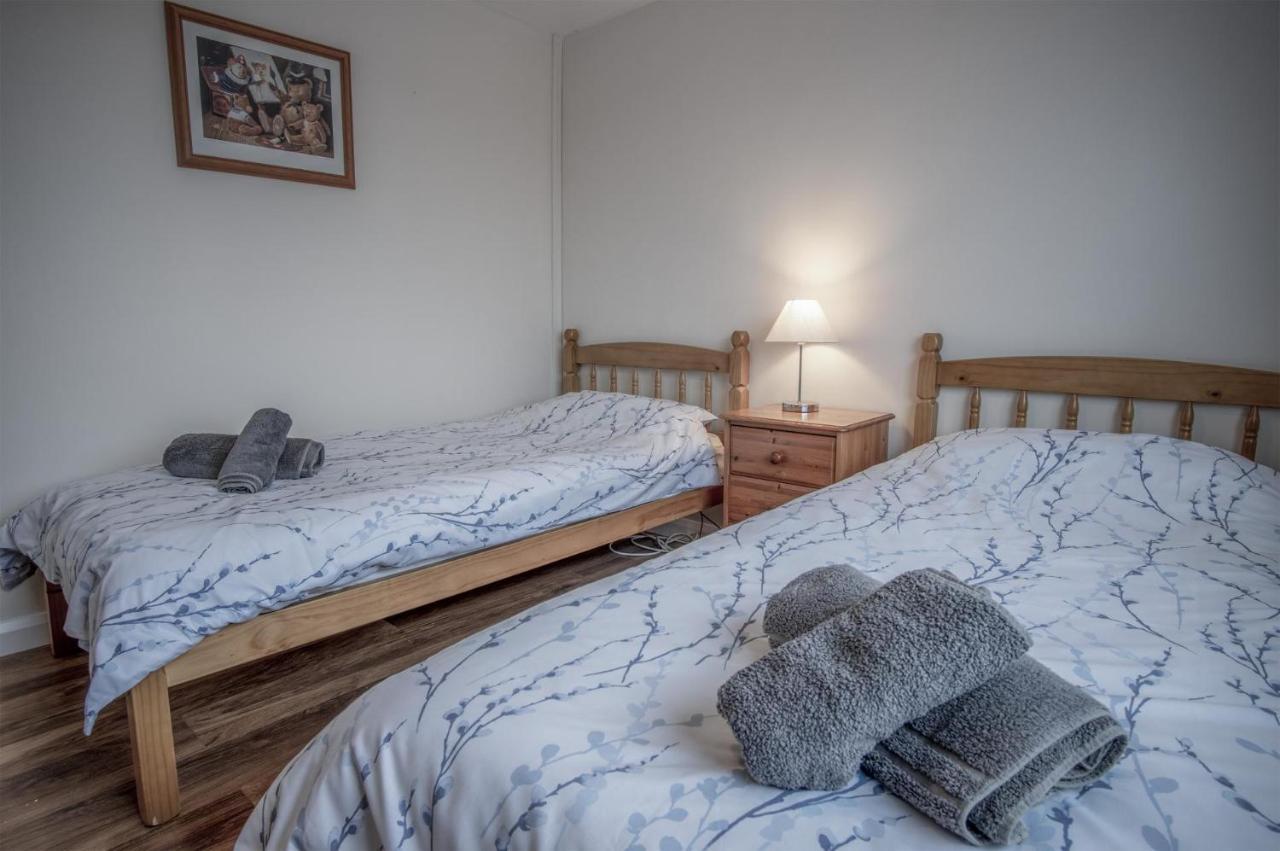 Seawinds - 2 Bedroom Bungalow - Pentlepoir Kilgetty Екстериор снимка
